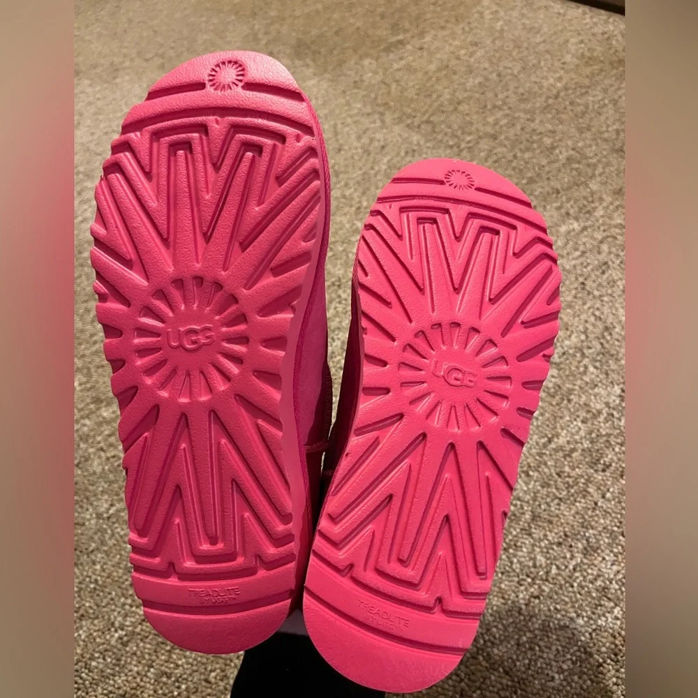 Pink baby uggs - Picture 5 of 5